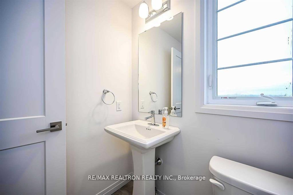Photo 31 of Unit 231, 30 Times Square Boulevard, Hamilton, Stoney Creek Mountain — HOMEH