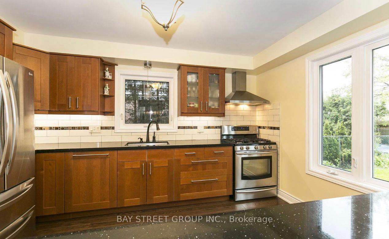 Photo 6 of 556 Holly Avenue, Milton, Timberlea — HOMEH
