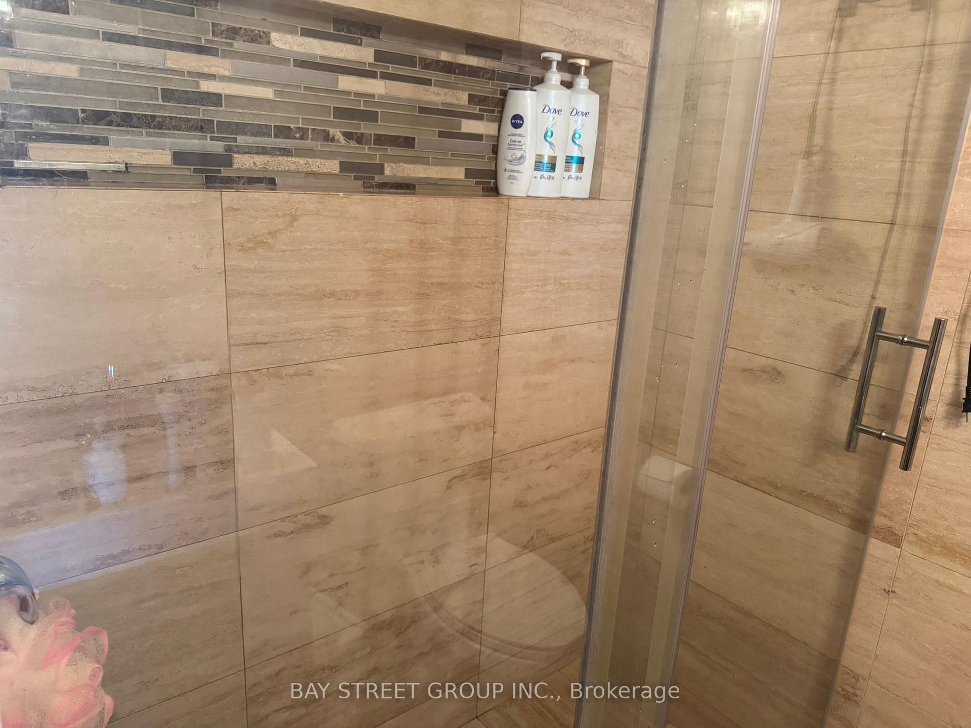 Photo 10 of 556 Holly Avenue, Milton, Timberlea — HOMEH