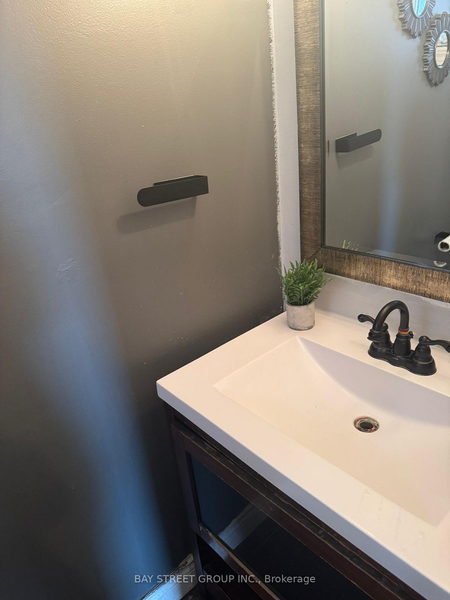 Photo 18 of 556 Holly Avenue, Milton, Timberlea — HOMEH