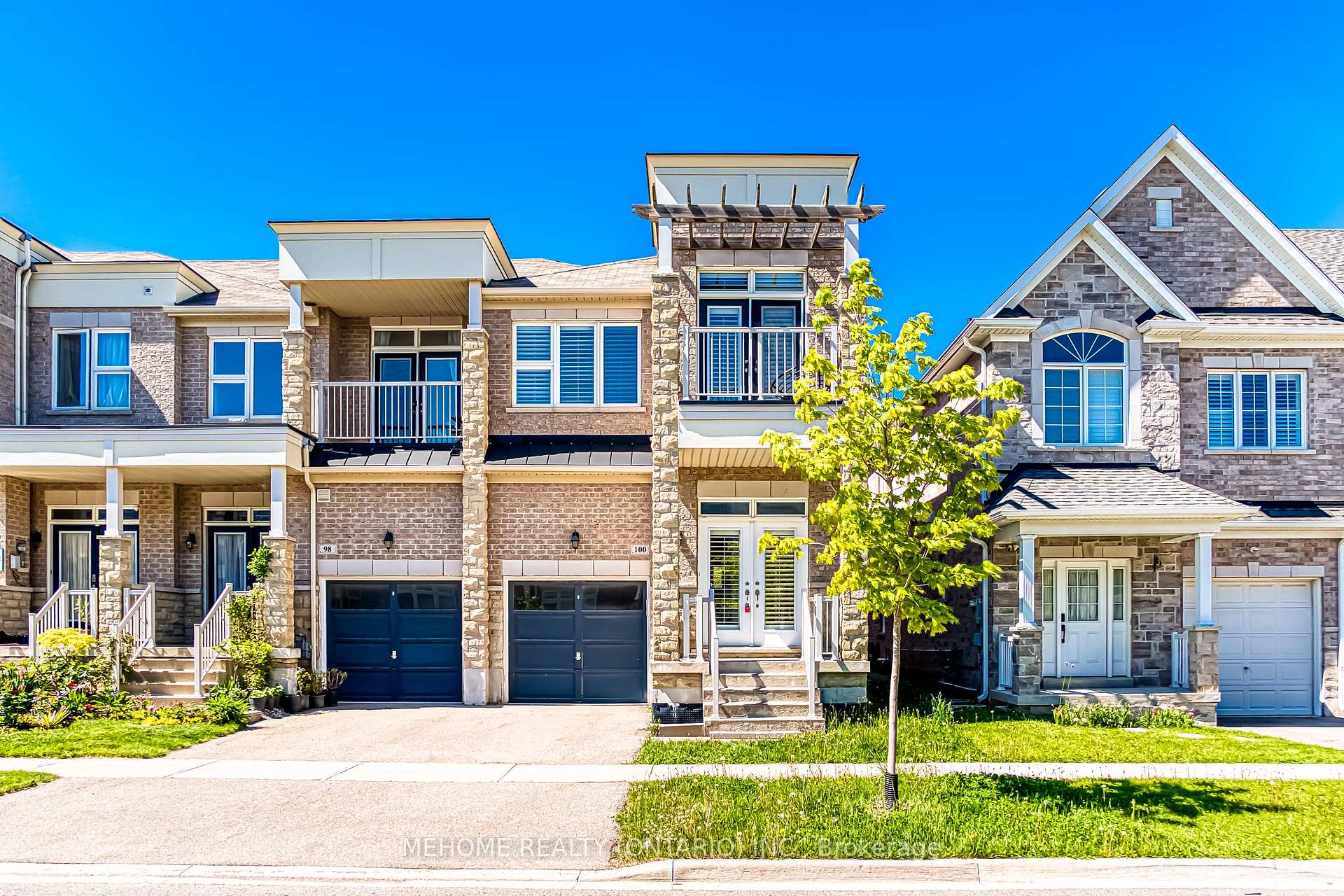 Front of 100 Ian Baron Avenue