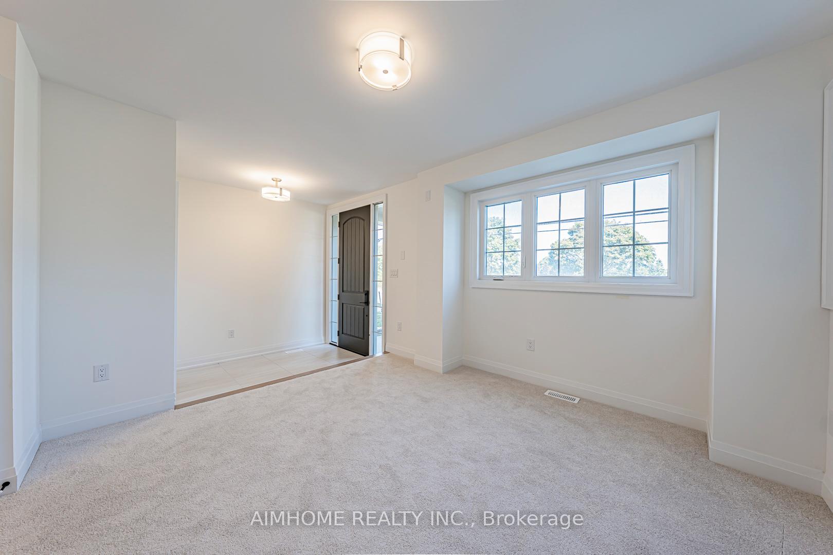 Photo 4 of 4253 Major Mackenzie Drive E, Markham, Angus Glen — HOMEH