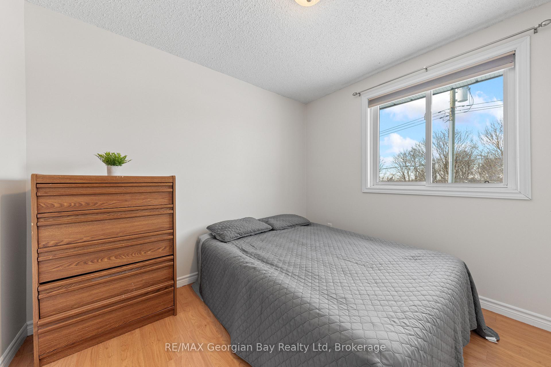 Photo 17 of 317 Hanly Street, Midland — HOMEH