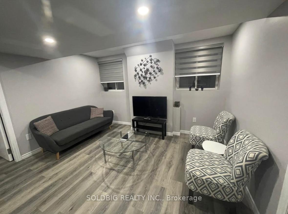 Photo 3 of Unit Basement, 1137 Raspberry Terrace, Milton, Ford — HOMEH