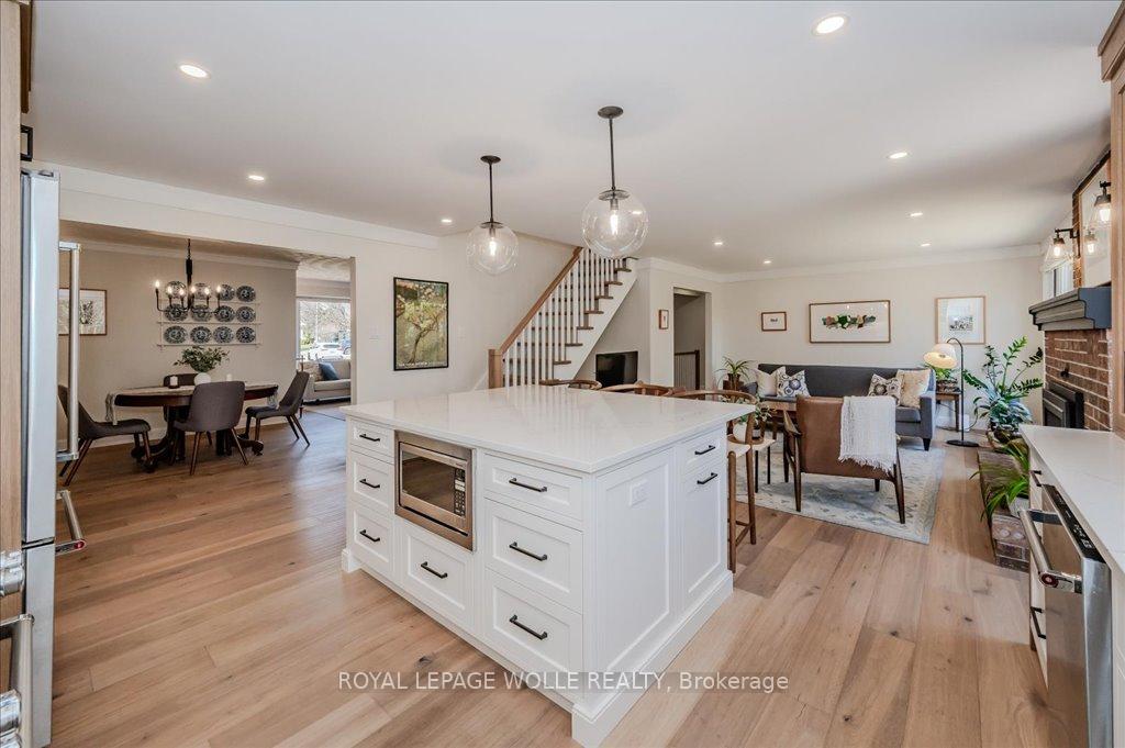 Photo 14 of 48 Bound Brook Court, Kitchener — HOMEH