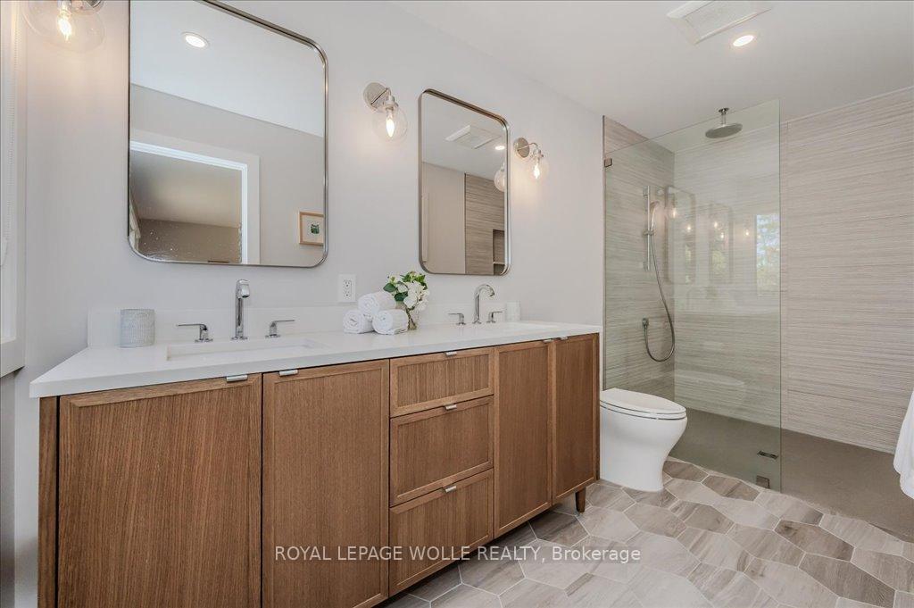 Photo 22 of 48 Bound Brook Court, Kitchener — HOMEH