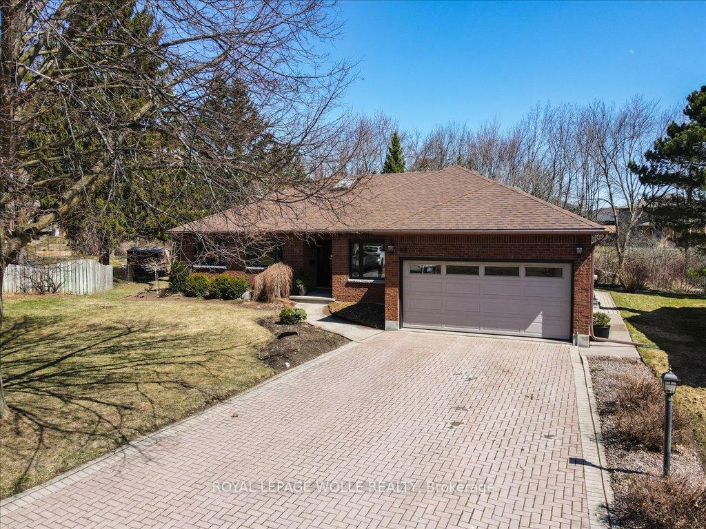 Photo 39 of 48 Bound Brook Court, Kitchener — HOMEH