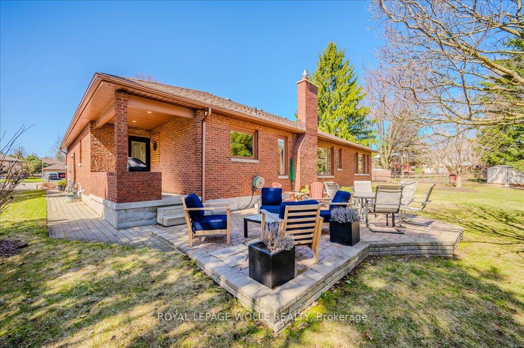 Photo 46 of 48 Bound Brook Court, Kitchener — HOMEH