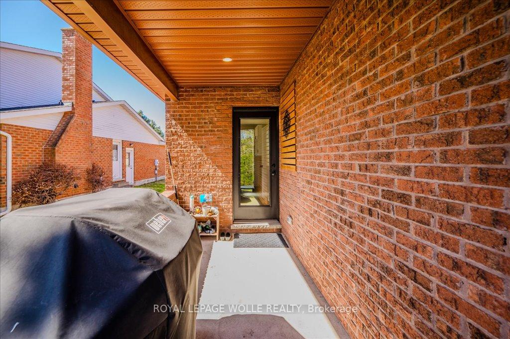 Photo 50 of 48 Bound Brook Court, Kitchener — HOMEH