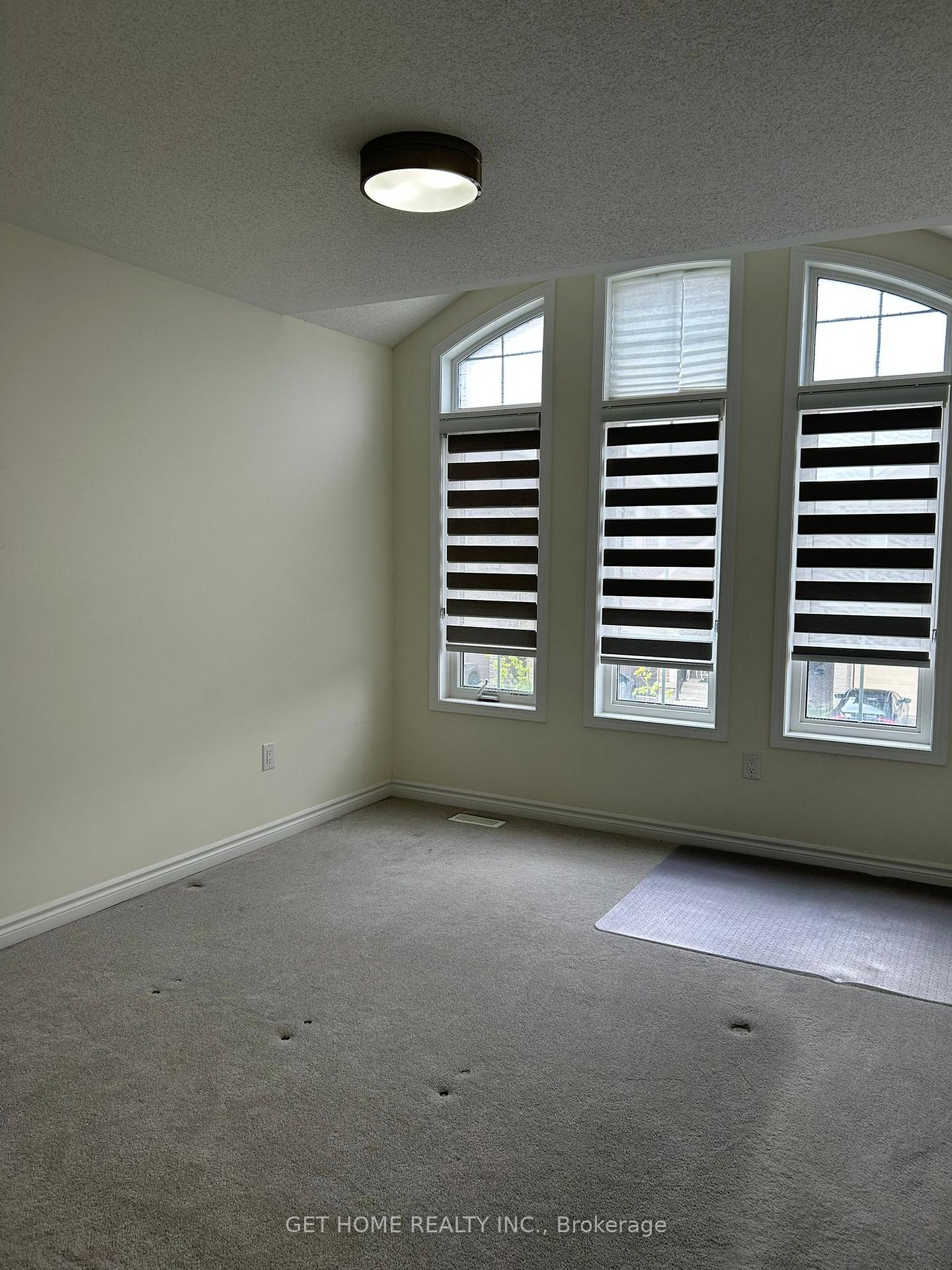 Photo 31 of 1455 Sycamore Garden, Milton, Cobban — HOMEH