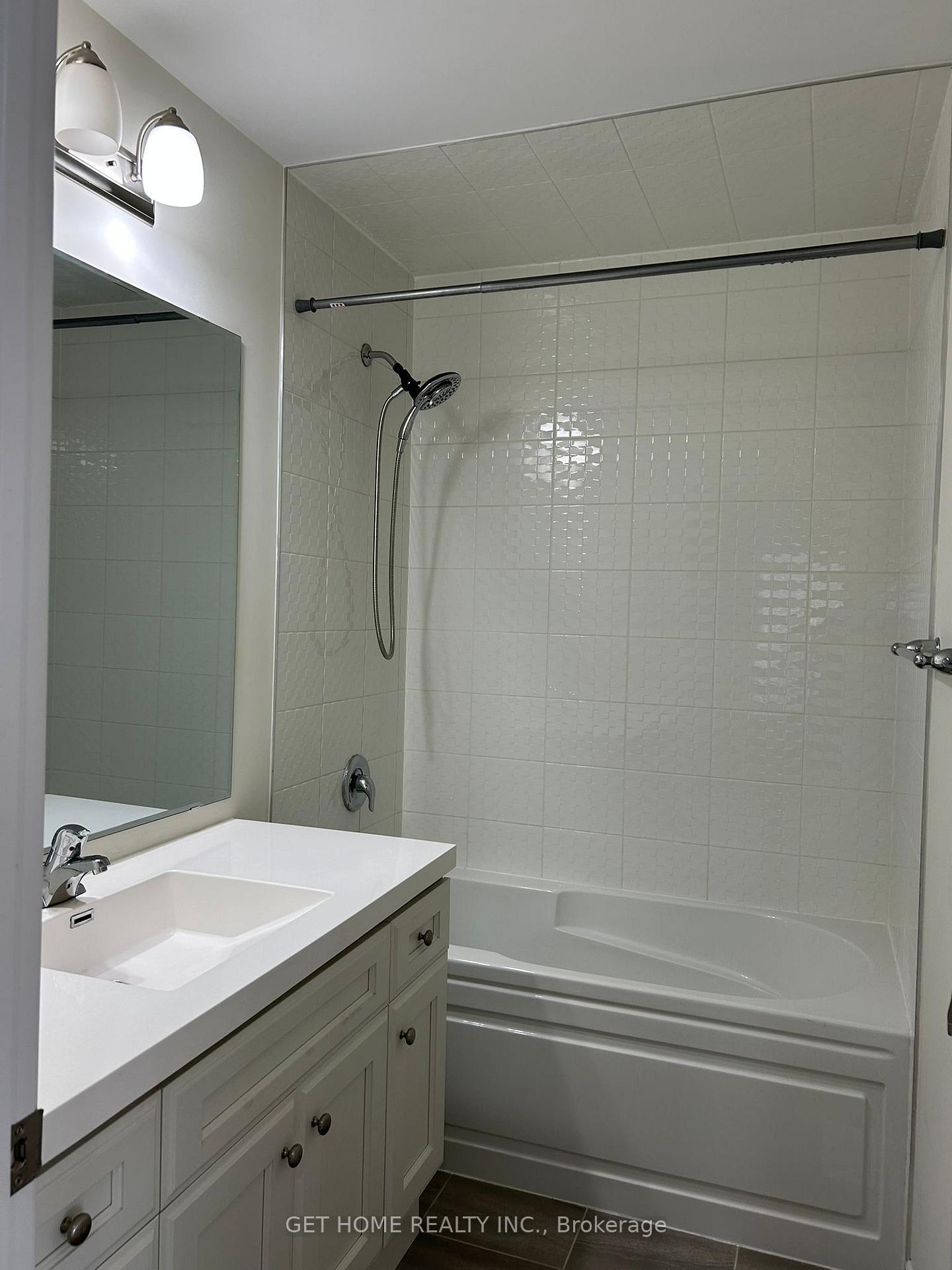 Photo 33 of 1455 Sycamore Garden, Milton, Cobban — HOMEH