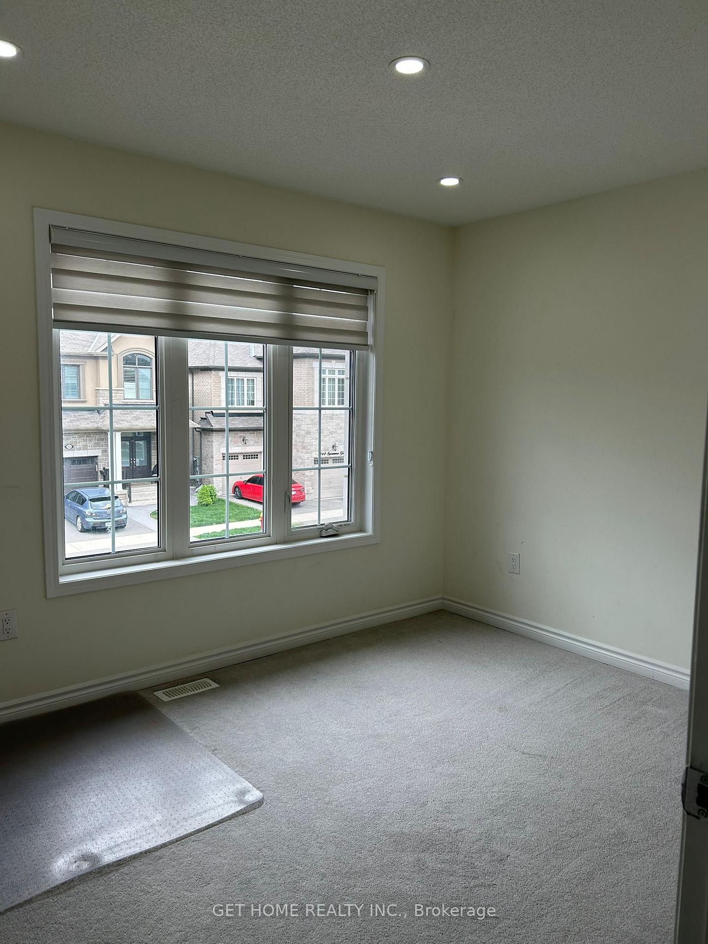 Photo 34 of 1455 Sycamore Garden, Milton, Cobban — HOMEH