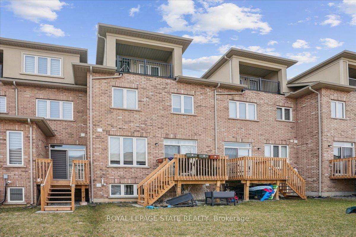 Photo 56 of 1069 Garner Road E, Hamilton, Meadowlands — HOMEH