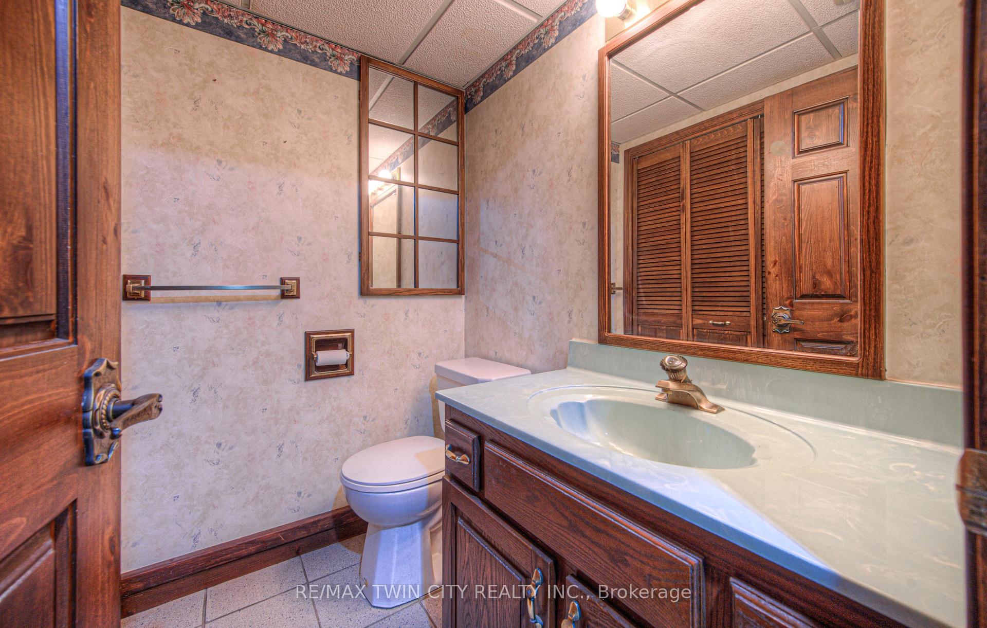 Photo 27 of 18 Bosworth Crescent, Kitchener — HOMEH