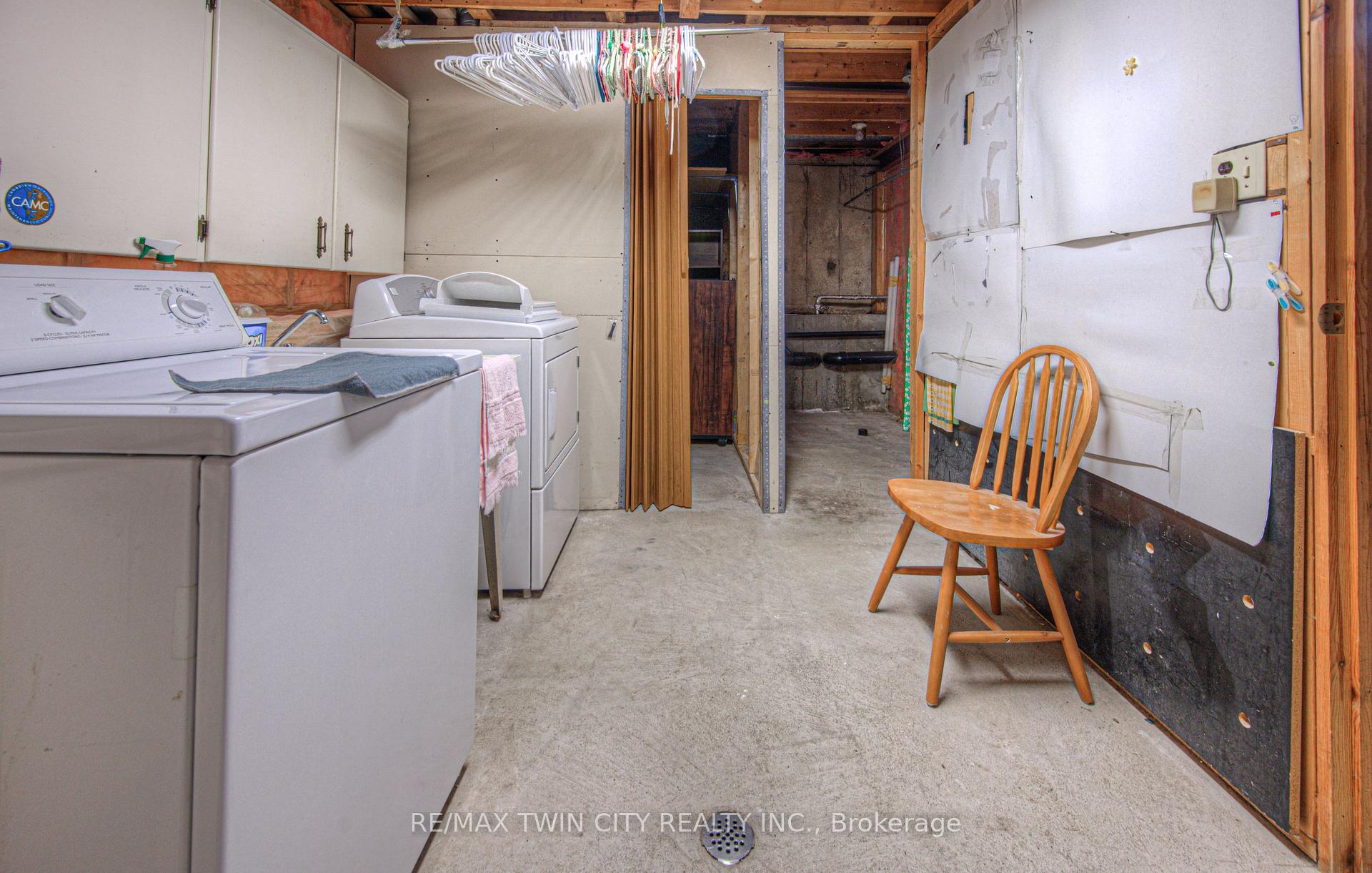 Photo 30 of 18 Bosworth Crescent, Kitchener — HOMEH