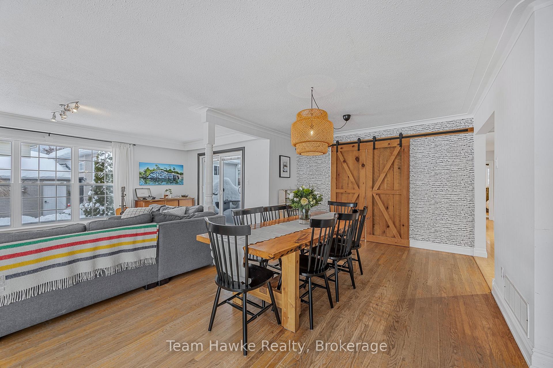 Photo 13 of 175 Woodland Drive, Midland — HOMEH