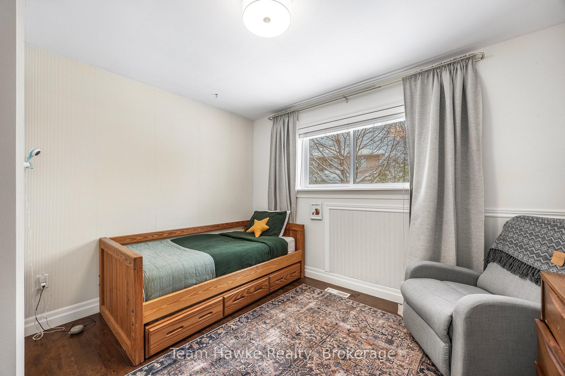Photo 23 of 175 Woodland Drive, Midland — HOMEH