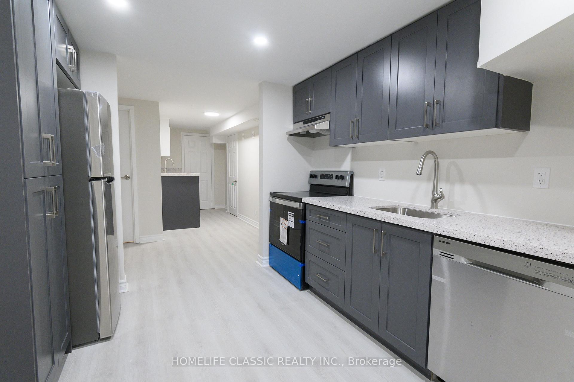 Photo 6 of Unit Lower Unit, 2915 Bur Oak Avenue, Markham, Cornell — HOMEH