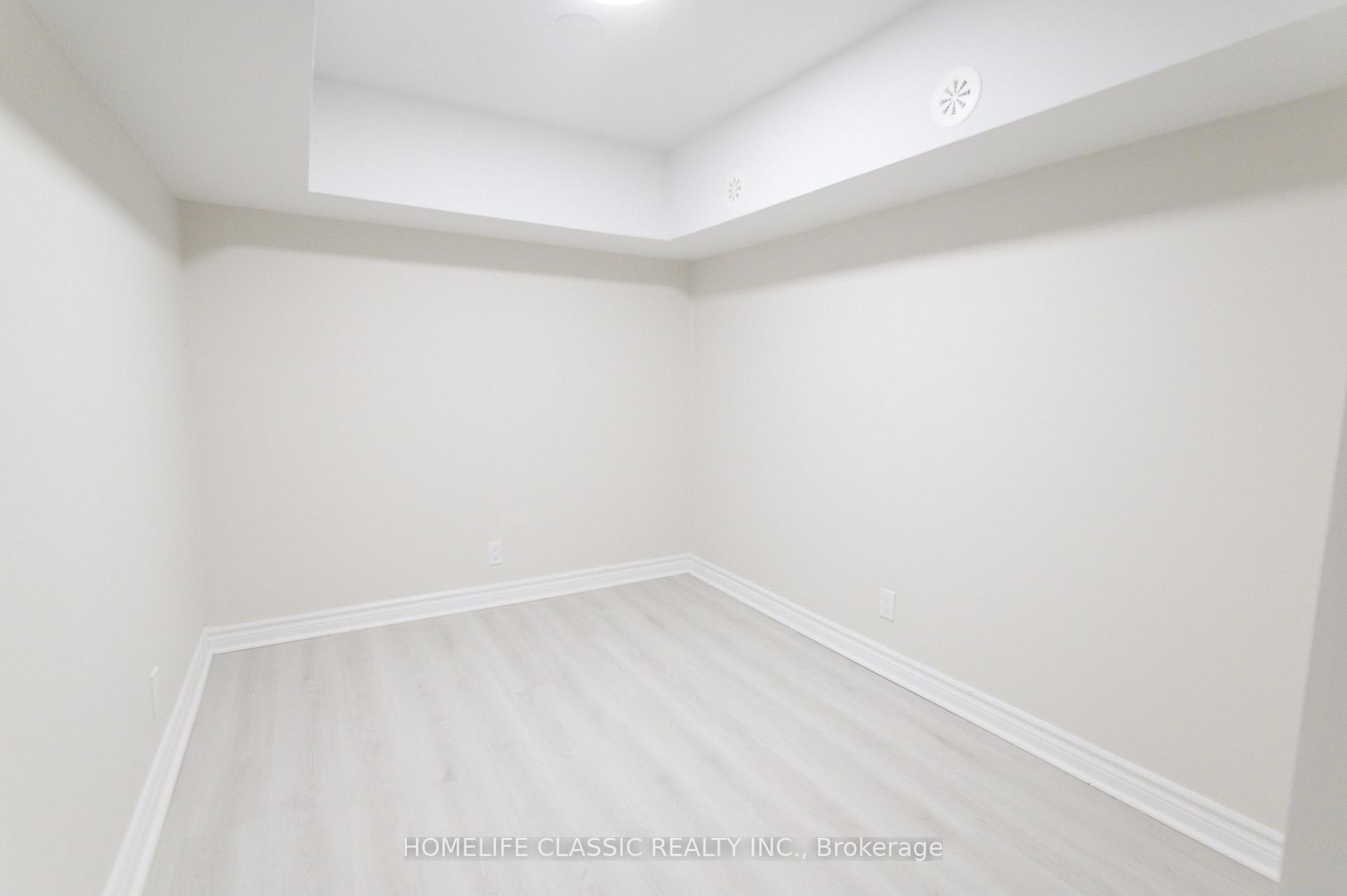 Photo 11 of Unit Lower Unit, 2915 Bur Oak Avenue, Markham, Cornell — HOMEH
