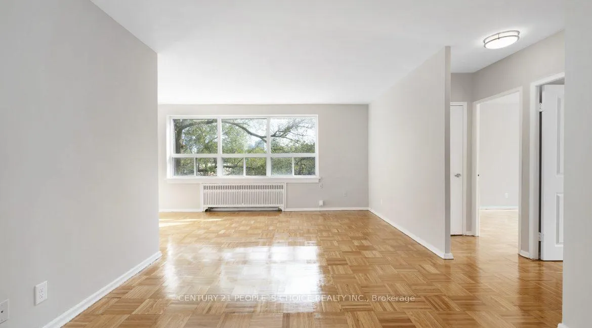 Photo 3 of Unit 309, 183 Berry Road, Etobicoke, Stonegate-Queensway — HOMEH