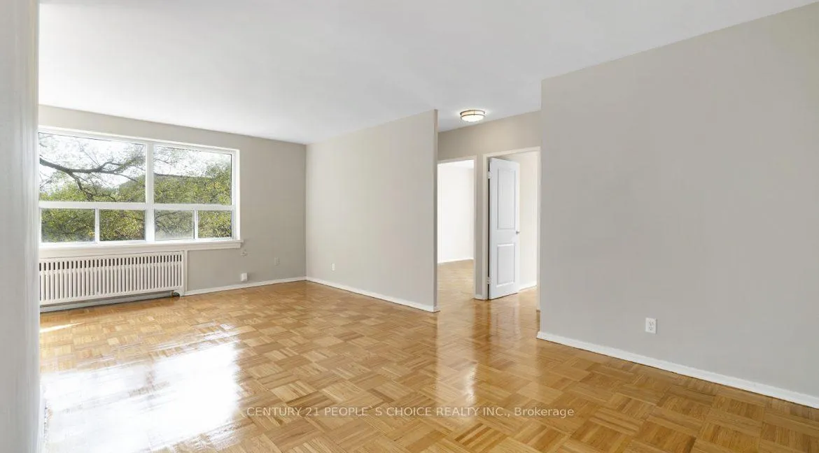 Photo 9 of Unit 309, 183 Berry Road, Etobicoke, Stonegate-Queensway — HOMEH