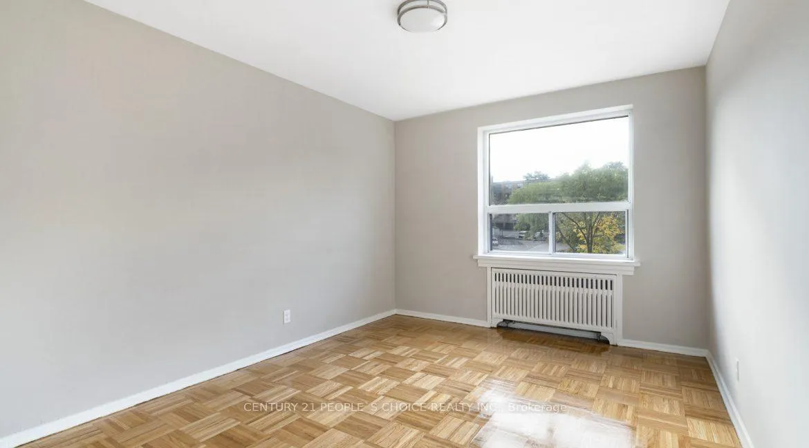 Photo 13 of Unit 309, 183 Berry Road, Etobicoke, Stonegate-Queensway — HOMEH