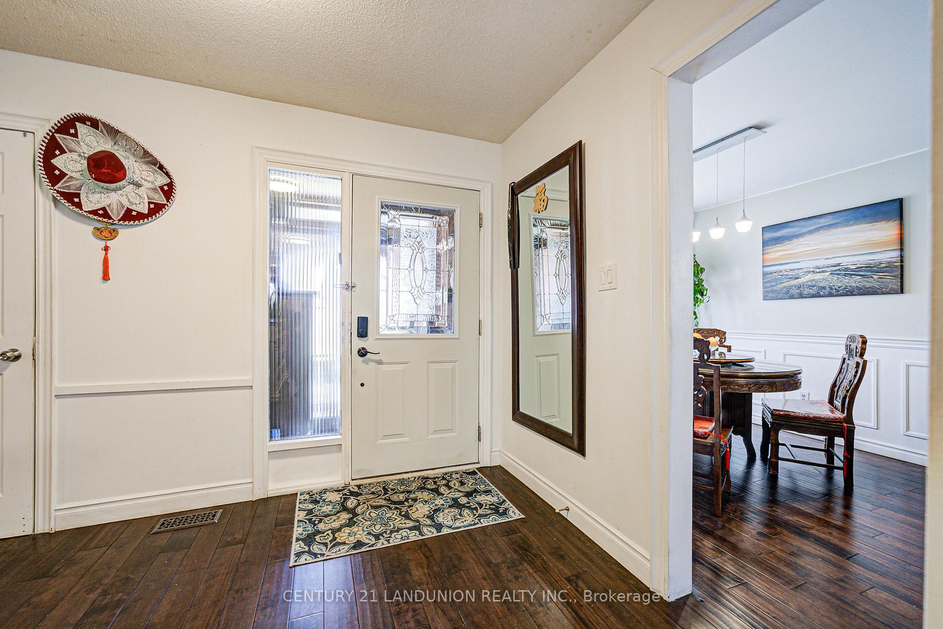 Photo 7 of 183 Willowbrook Road, Markham, Aileen-Willowbrook — HOMEH