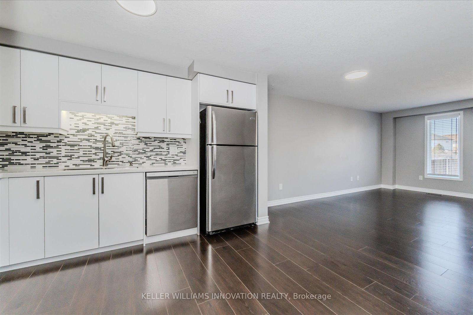 Photo 12 of 203 Snowdrop Crescent, Kitchener — HOMEH