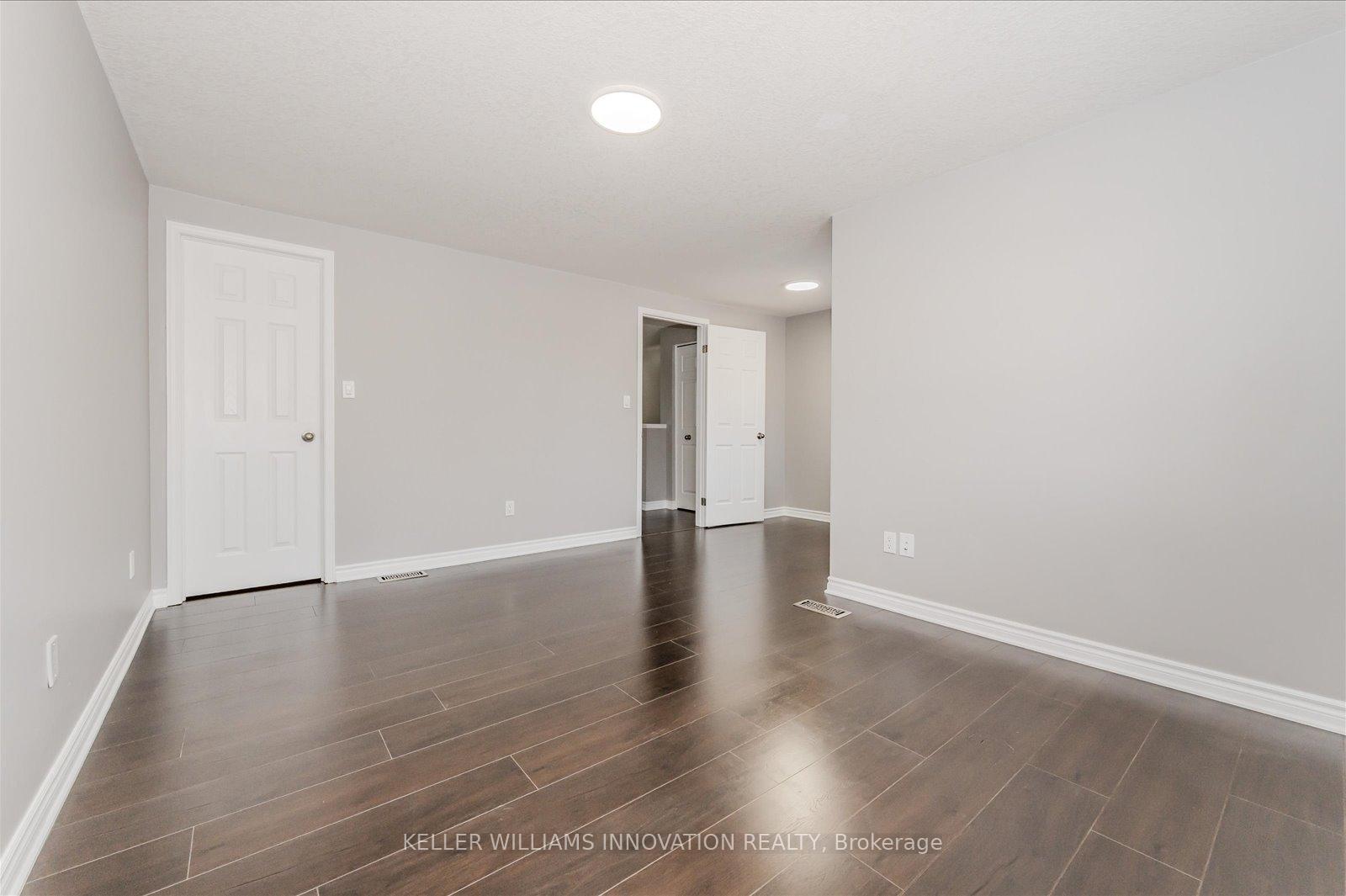Photo 20 of 203 Snowdrop Crescent, Kitchener — HOMEH