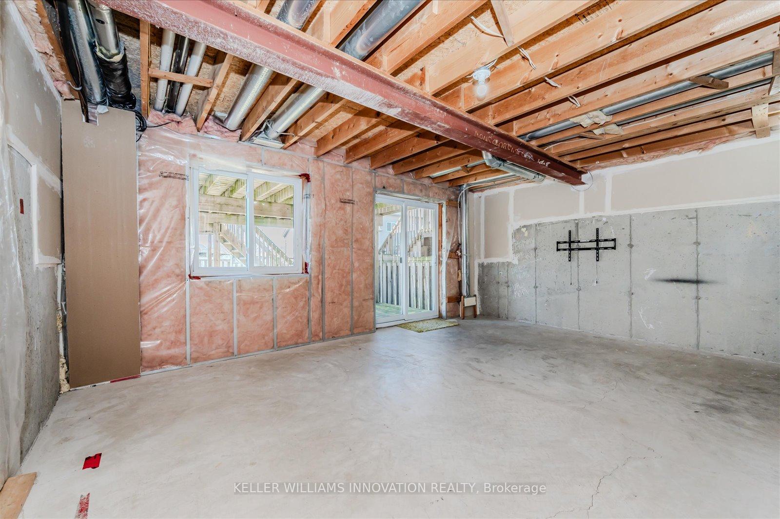 Photo 28 of 203 Snowdrop Crescent, Kitchener — HOMEH