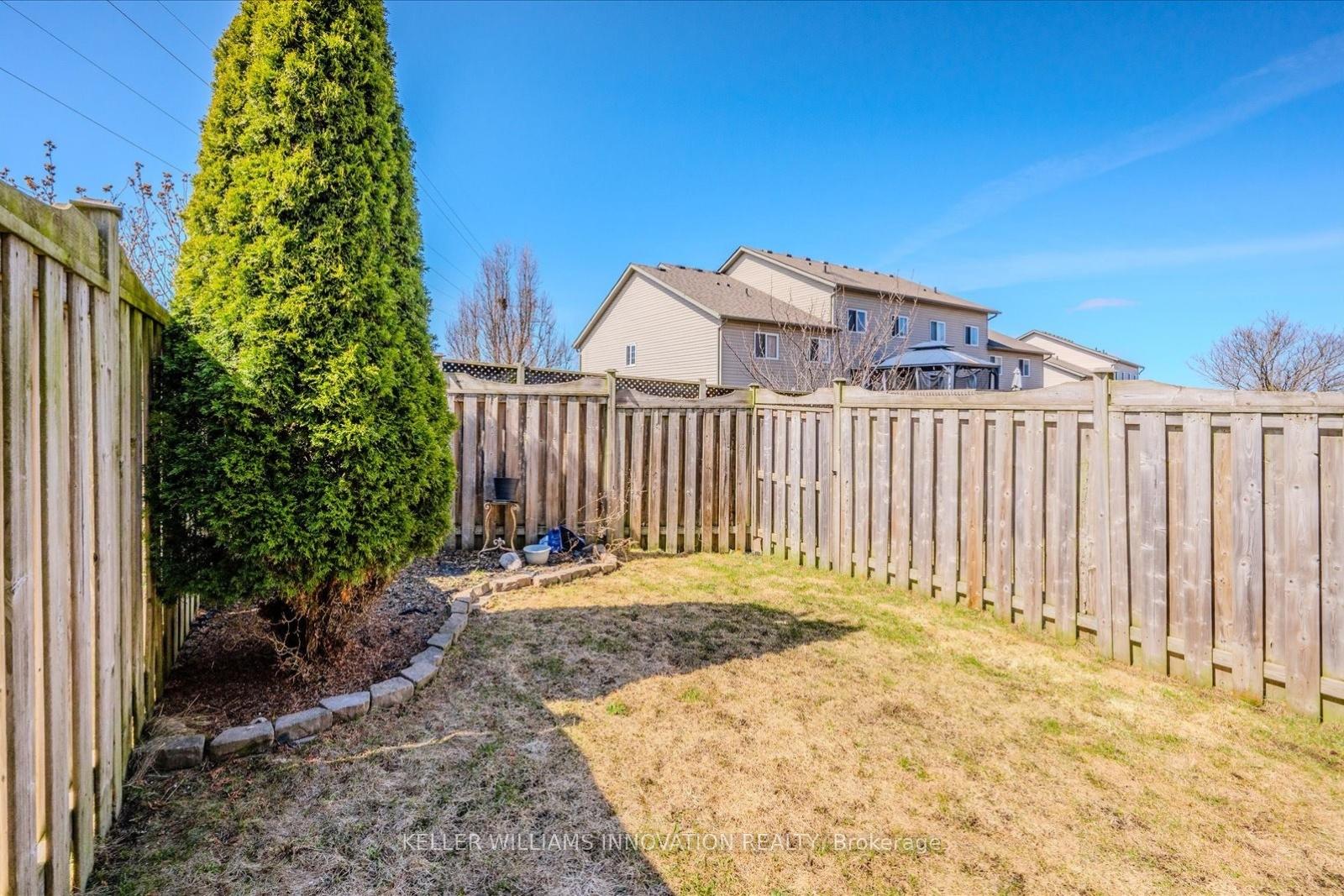 Photo 36 of 203 Snowdrop Crescent, Kitchener — HOMEH