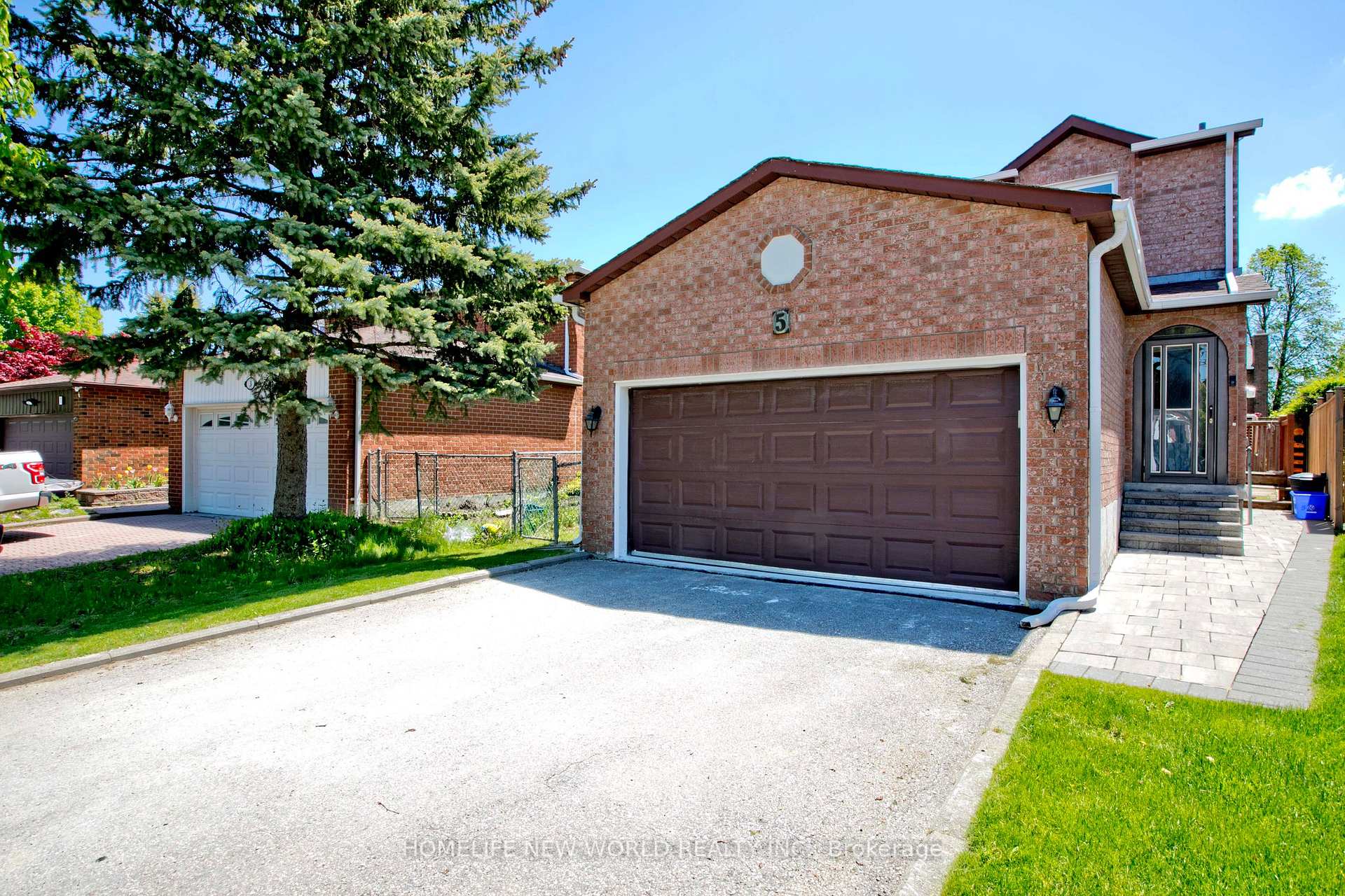 Photo 1 of 5 Hendon Road, Markham, Milliken Mills East — HOMEH
