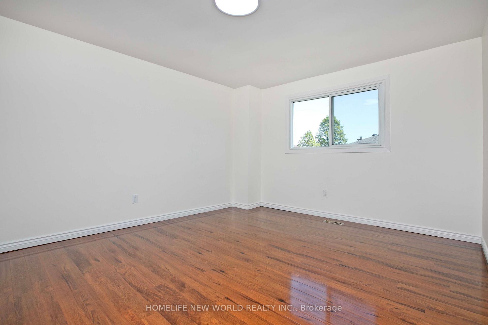Photo 14 of 5 Hendon Road, Markham, Milliken Mills East — HOMEH