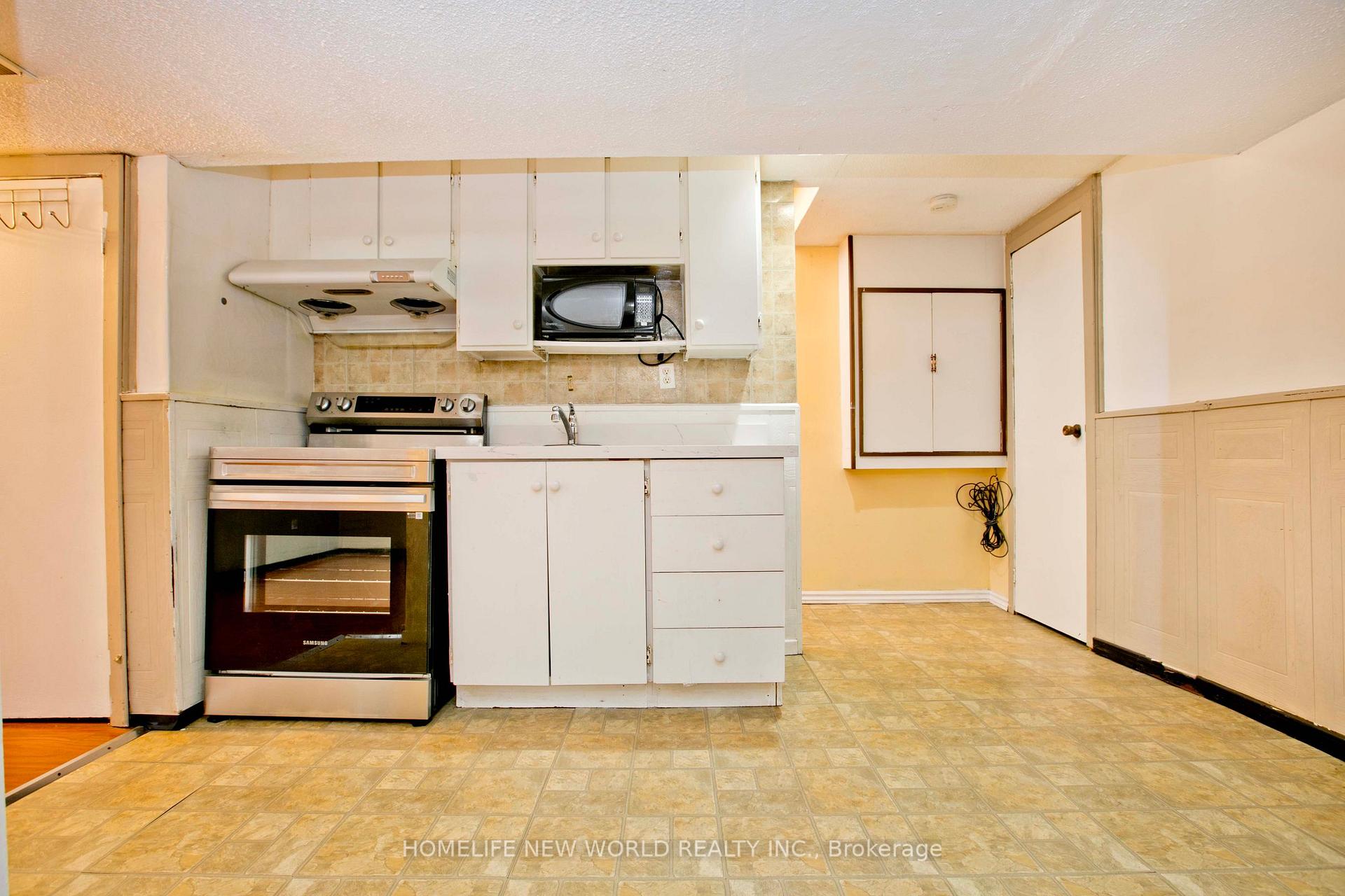 Photo 18 of 5 Hendon Road, Markham, Milliken Mills East — HOMEH