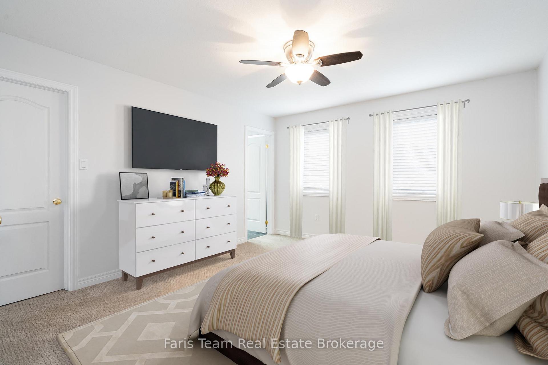 Photo 11 of 1035 Cook Drive, Midland — HOMEH