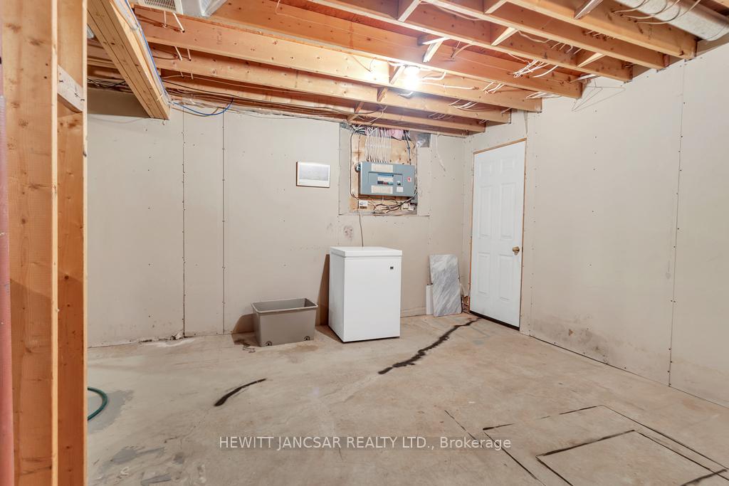 Photo 19 of 962 Glasgow Street, Kitchener — HOMEH
