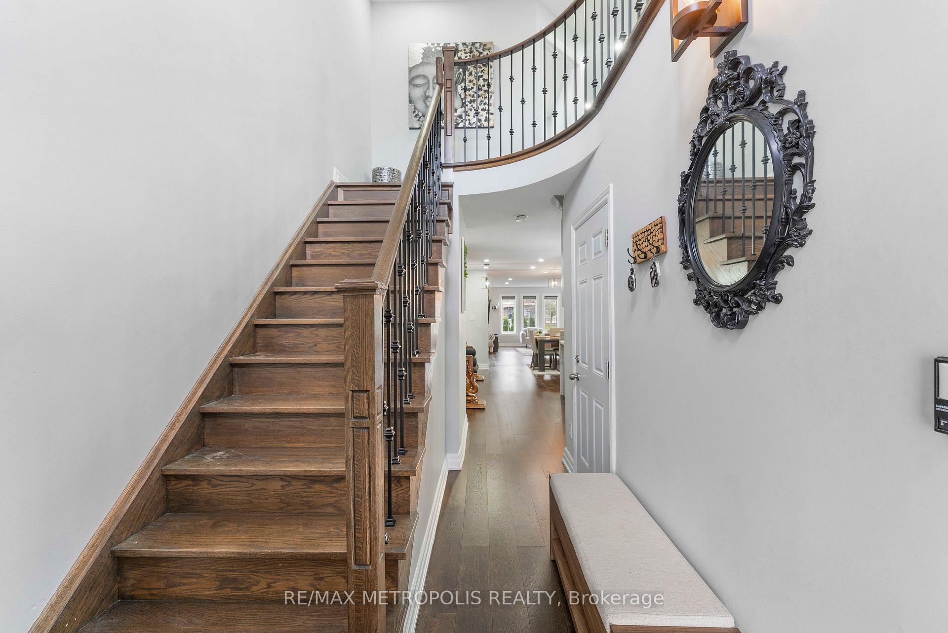Photo 14 of 1316 Mowat Lane, Milton, Dempsey — HOMEH