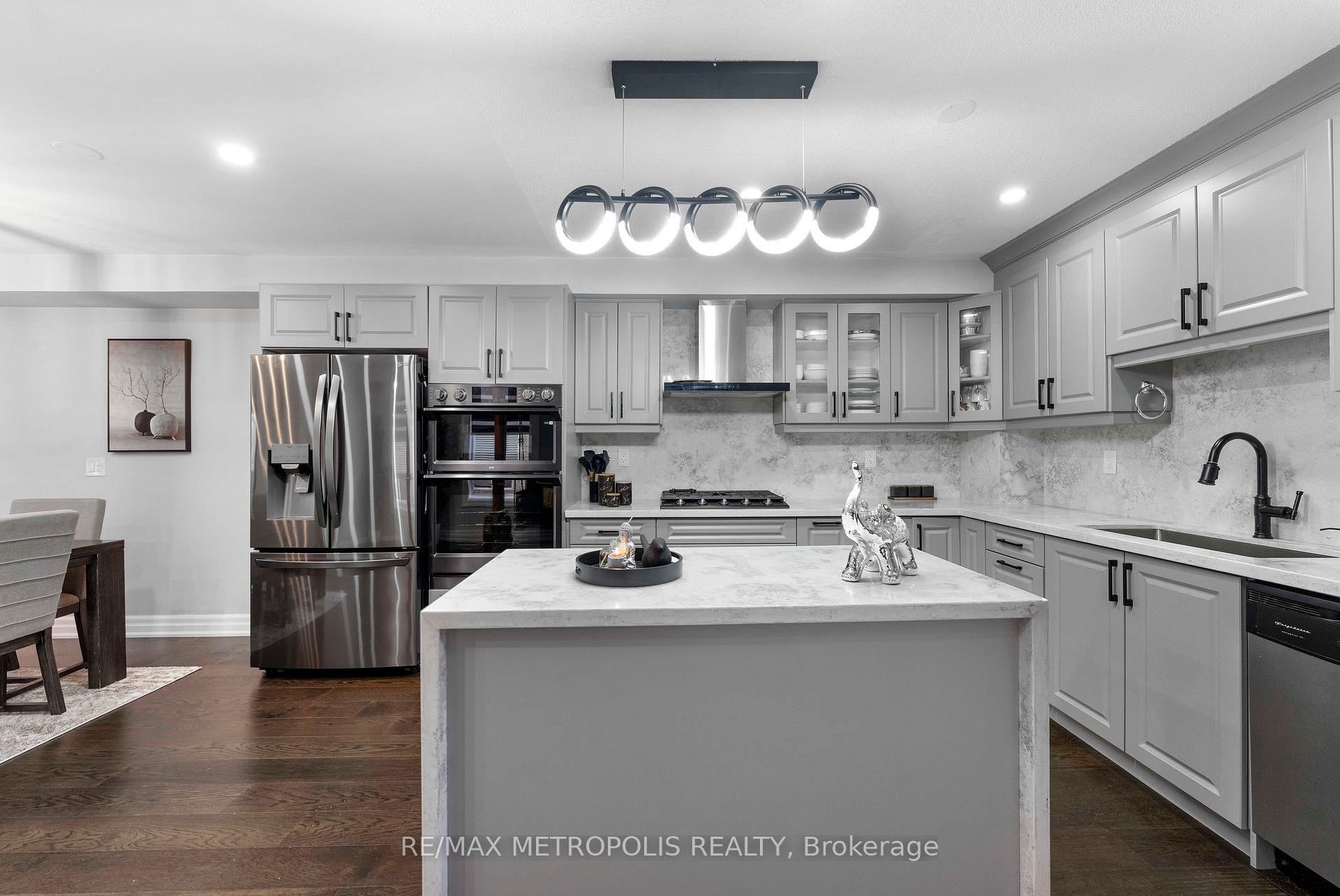 Photo 16 of 1316 Mowat Lane, Milton, Dempsey — HOMEH
