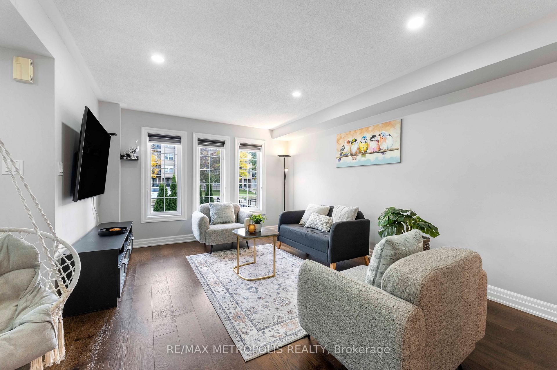 Photo 21 of 1316 Mowat Lane, Milton, Dempsey — HOMEH