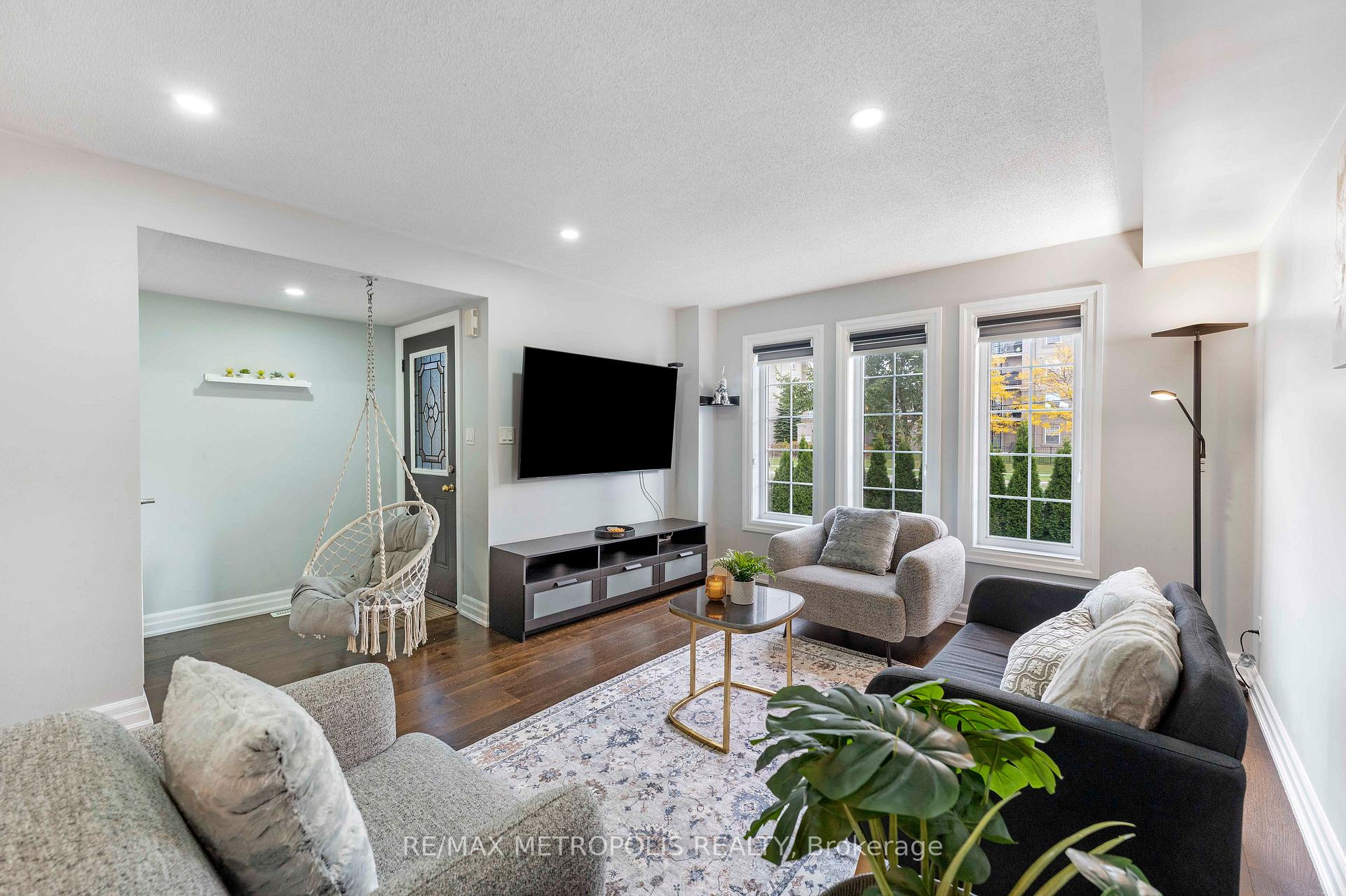 Photo 22 of 1316 Mowat Lane, Milton, Dempsey — HOMEH