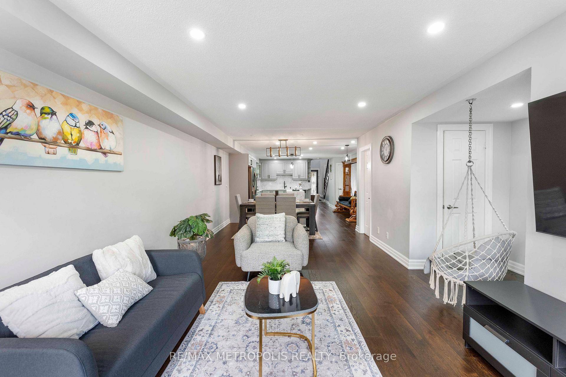 Photo 24 of 1316 Mowat Lane, Milton, Dempsey — HOMEH