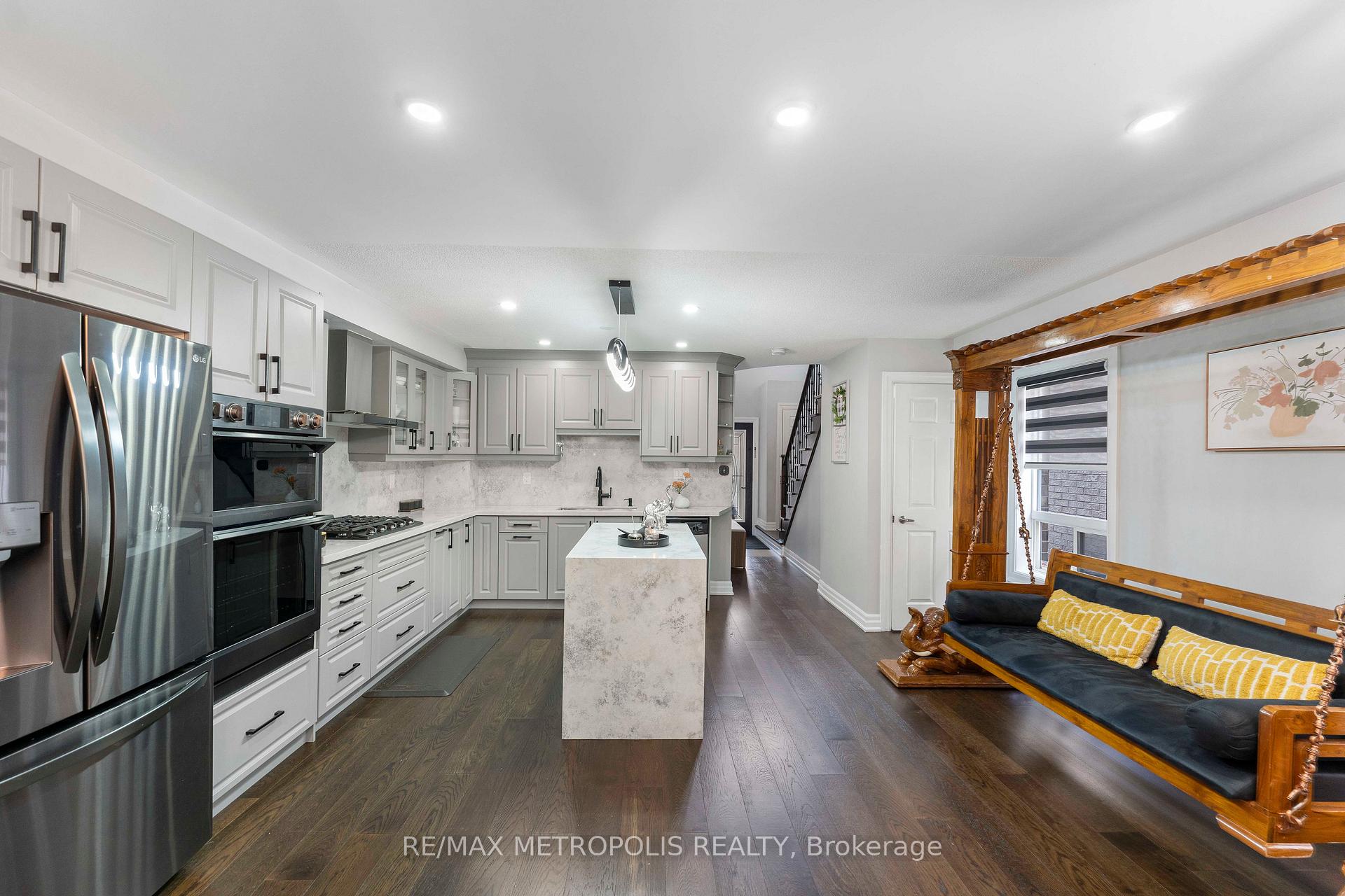 Photo 25 of 1316 Mowat Lane, Milton, Dempsey — HOMEH