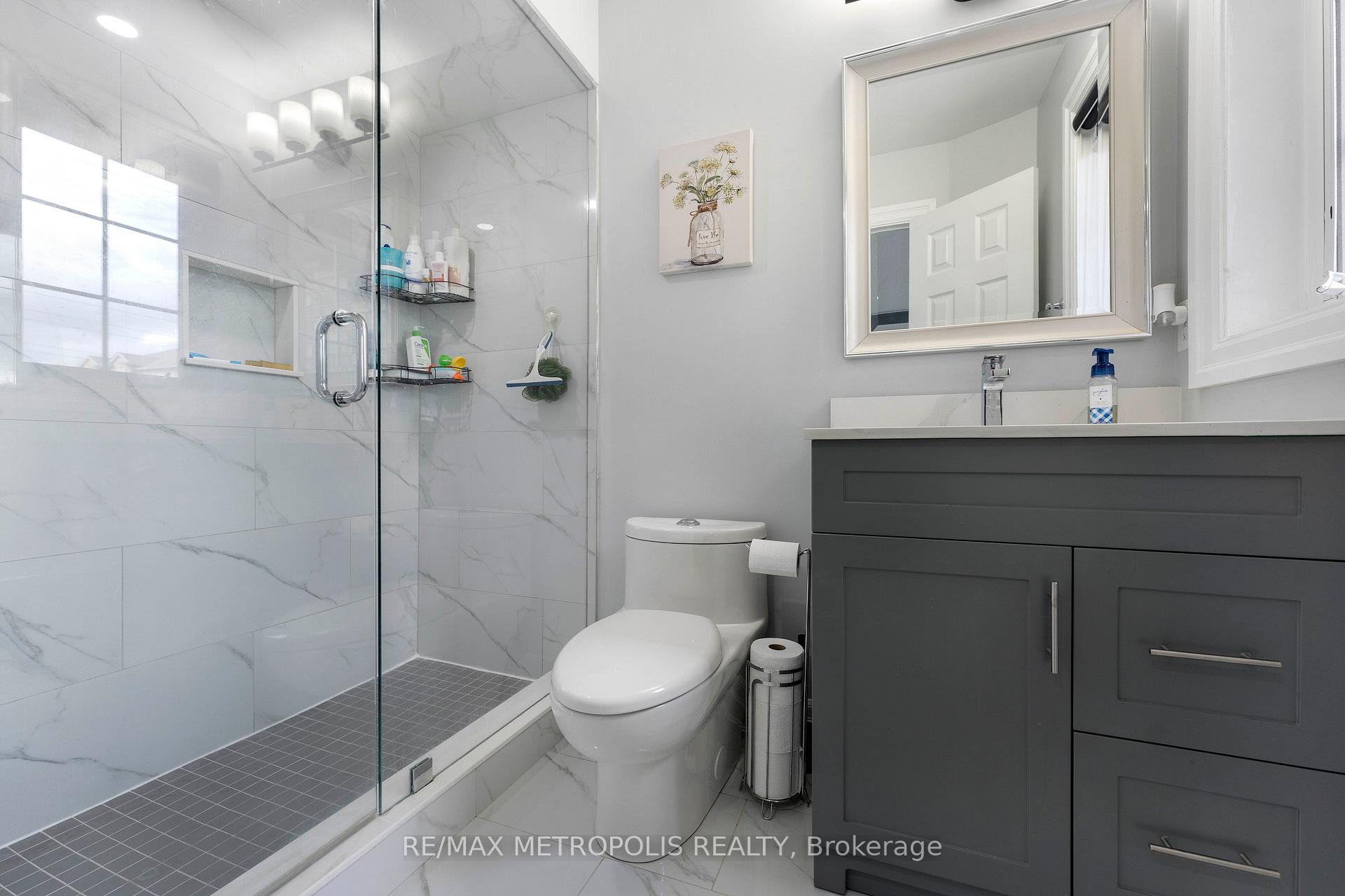 Photo 38 of 1316 Mowat Lane, Milton, Dempsey — HOMEH