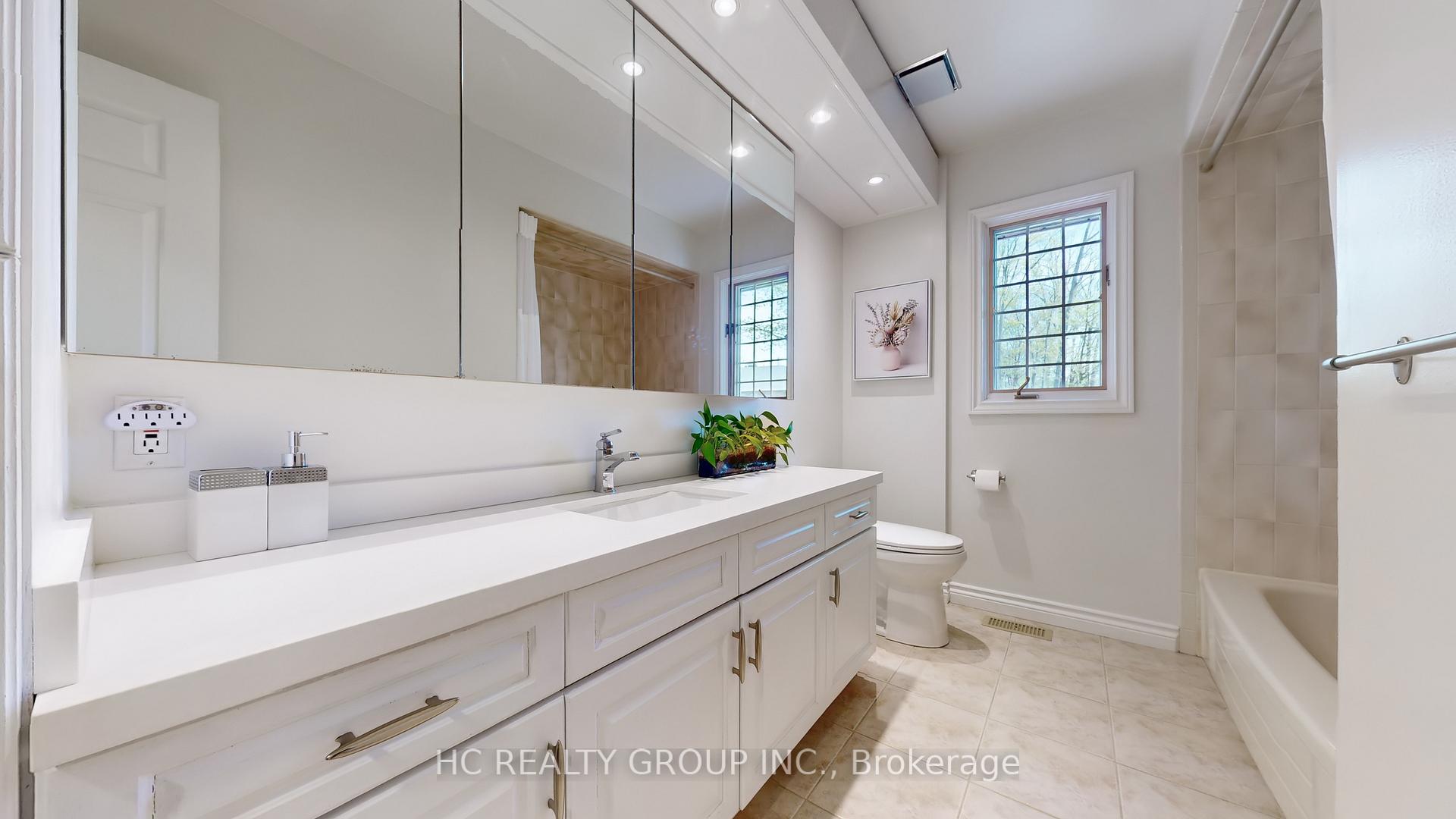 Photo 27 of 2 Glenridge Drive, Markham, Devil's Elbow — HOMEH