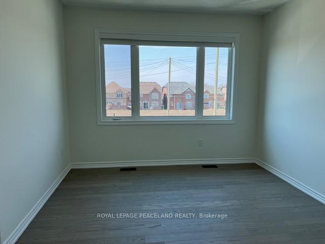 Photo 5 of 175 Beaverbrae Drive, Markham, Victoria Manor-Jennings Gate — HOMEH