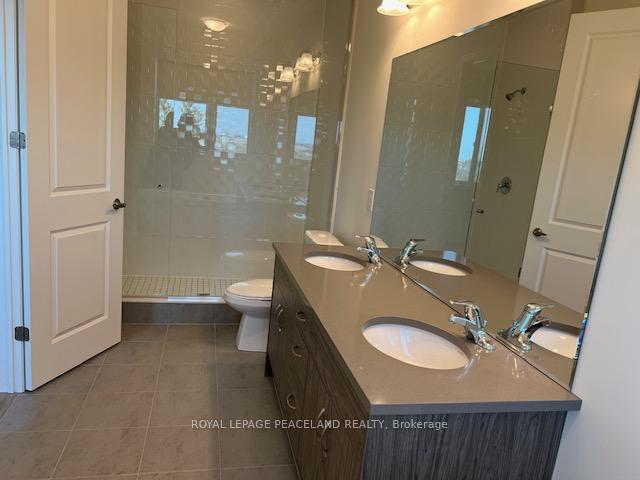 Photo 10 of 175 Beaverbrae Drive, Markham, Victoria Manor-Jennings Gate — HOMEH
