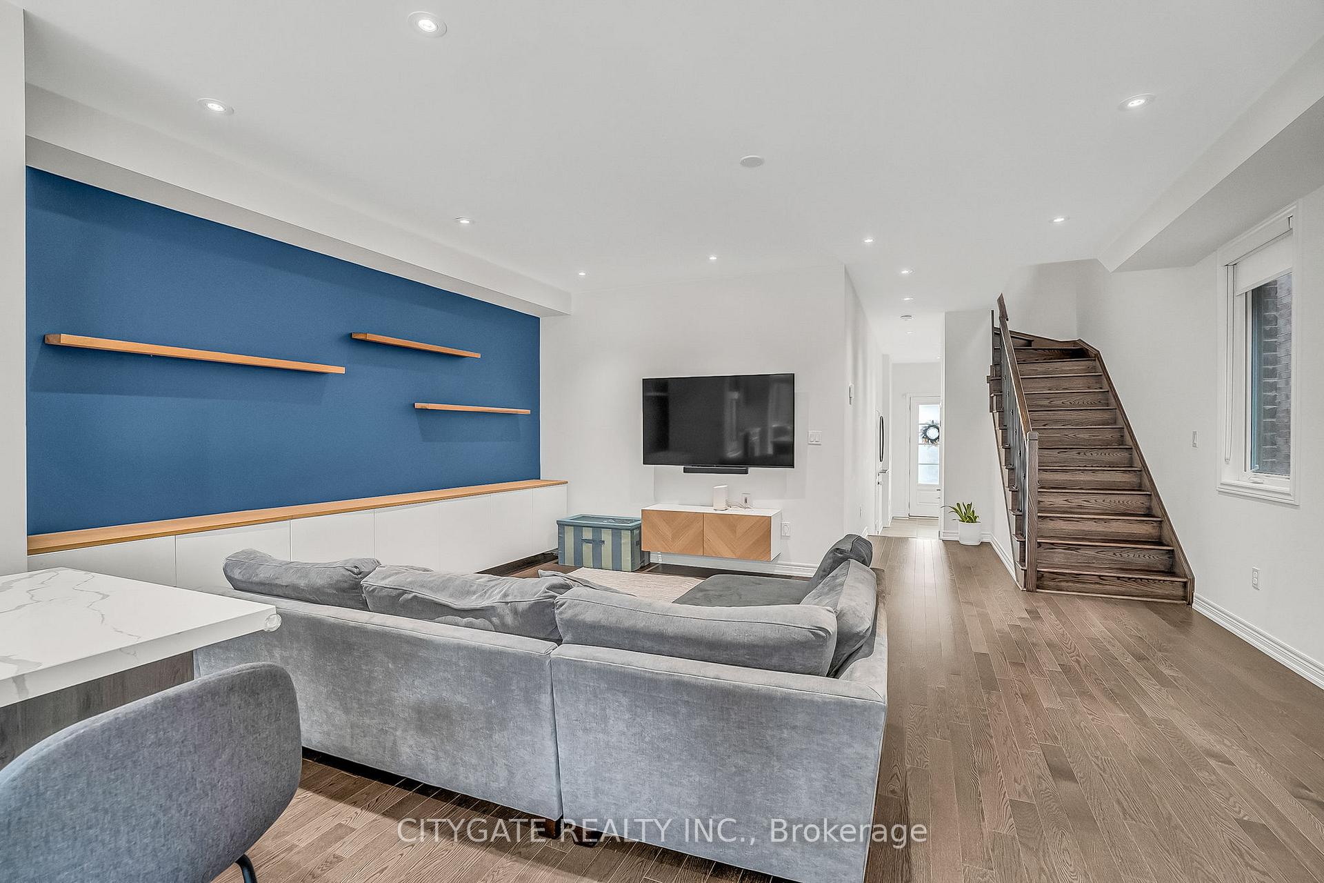 Photo 9 of 1328 Hamman Way, Milton, Ford — HOMEH
