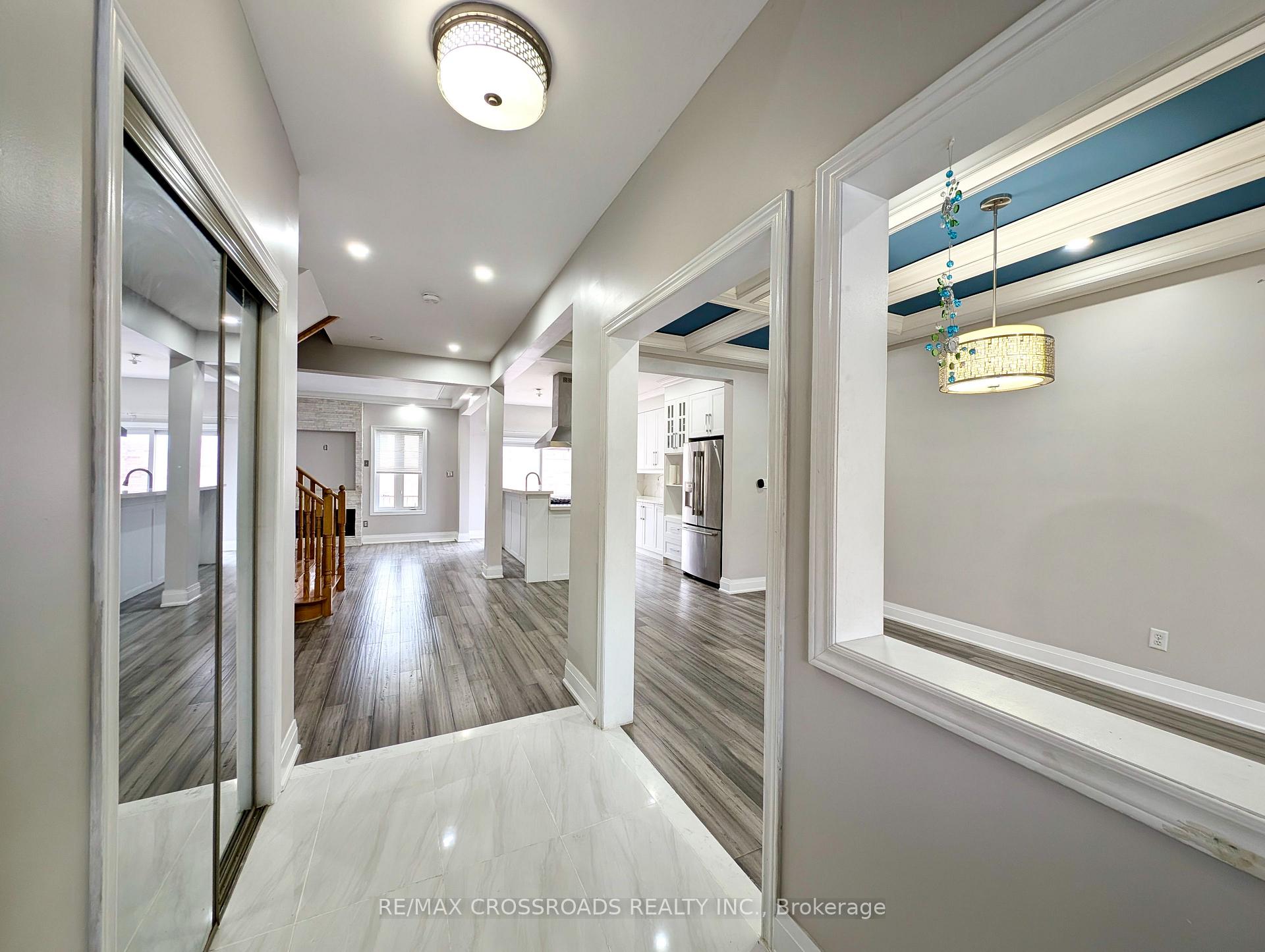 Photo 2 of Unit Main, 37 Pamgrey Road, Markham, Greensborough — HOMEH