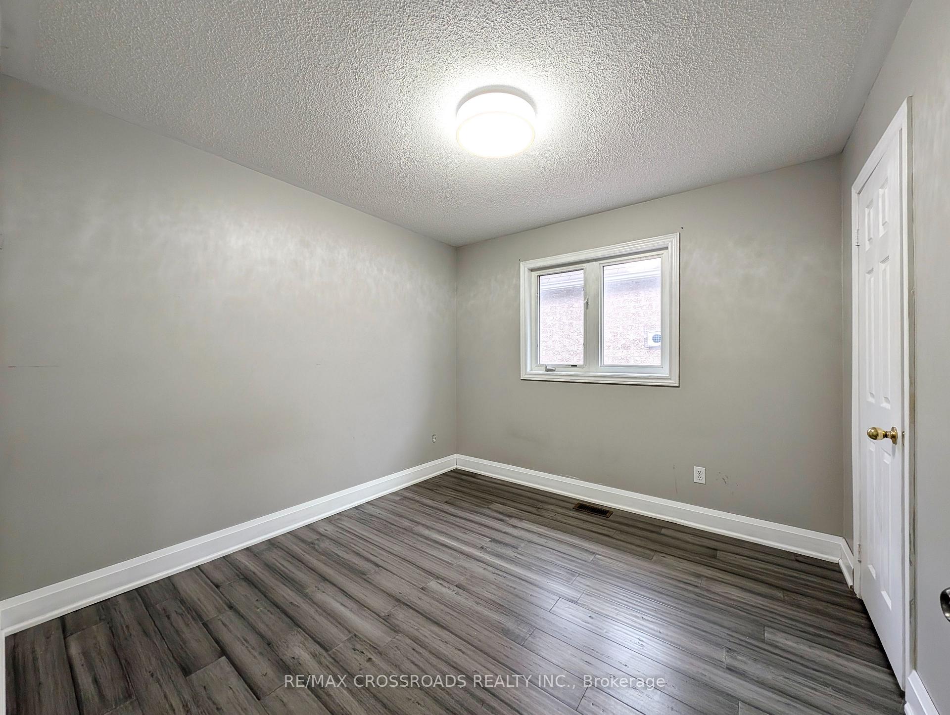 Photo 18 of Unit Main, 37 Pamgrey Road, Markham, Greensborough — HOMEH