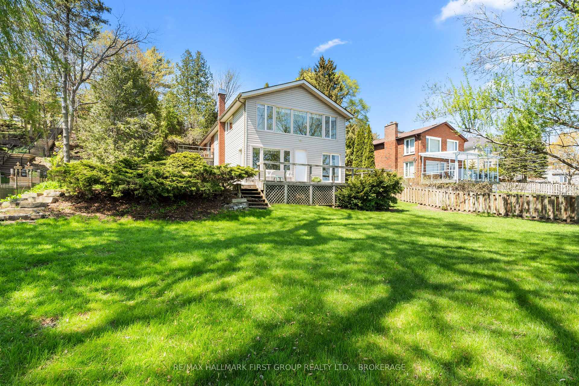 Photo 2 of 4220 Bath Road, Kingston, South of Taylor-Kidd Blvd — HOMEH